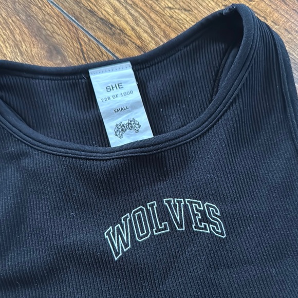 Darc Sport  Wolves Crop Top - Picture 3 of 5